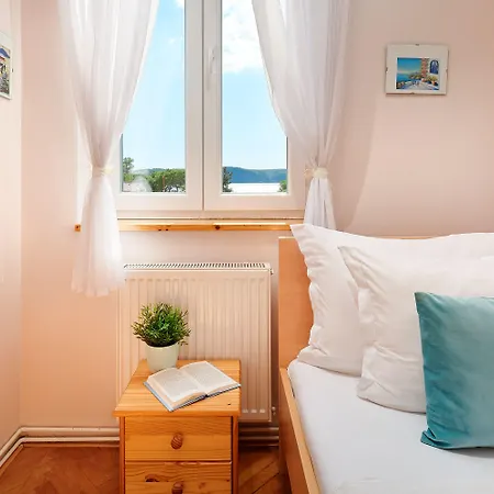Sun Hills 8 Daire Split
