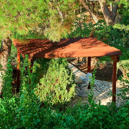 Sun Hills 8 سبليت