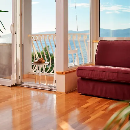 Sun Hills 8 Apartment